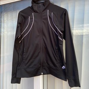 Nike sportswear jacket size medium.